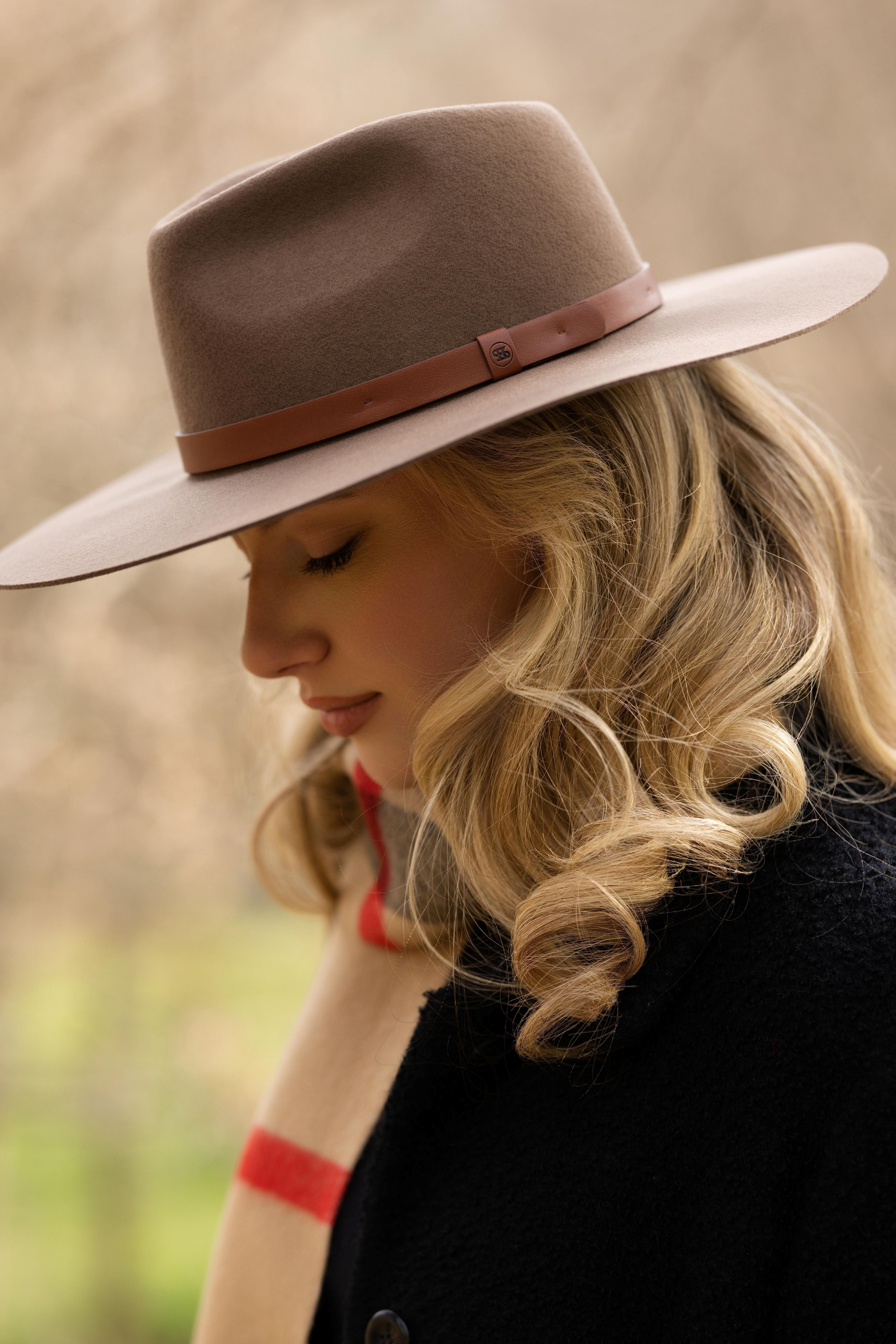 Holston Women's Wool Felt Flat Brim Hat