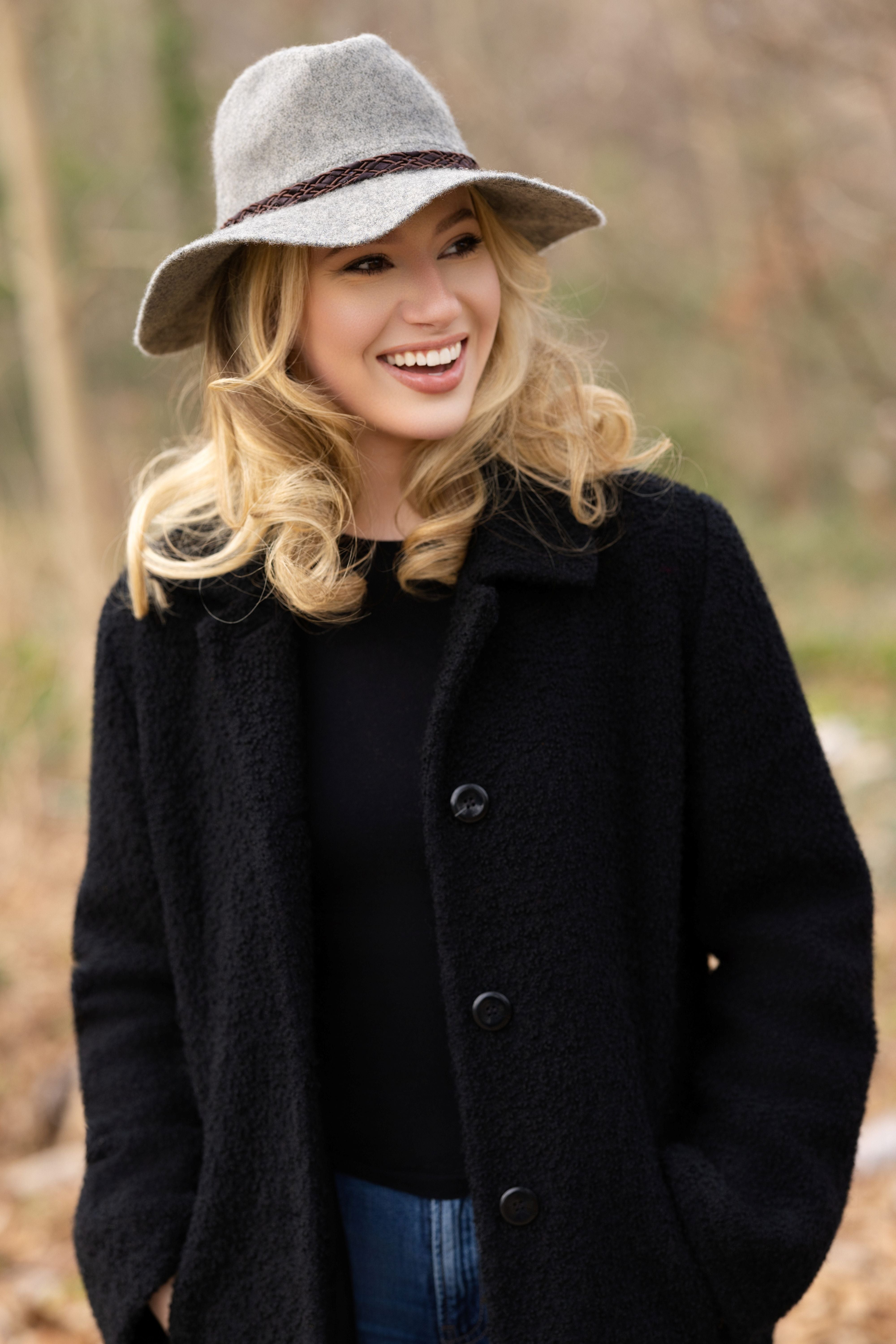 HOLLY Cut and Sew Winter Bucket