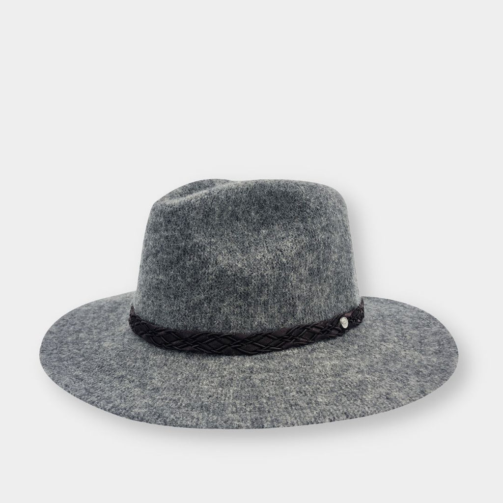 HOLLY Cut and Sew Winter Bucket – Kanut Sports